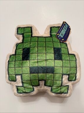 FAO Schwarz Retro Pixel Plushy